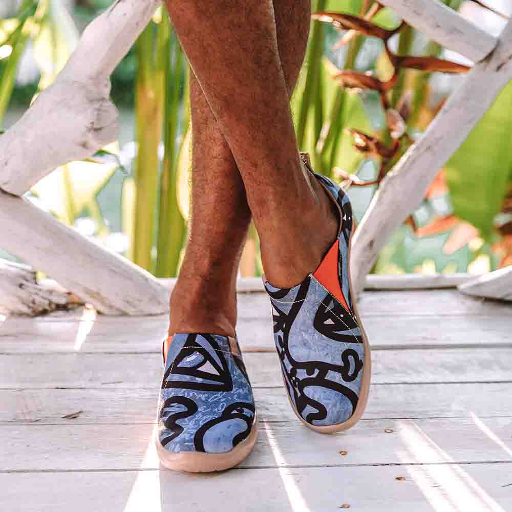 UIN Footwear Men Charming Kiss I Canvas loafers