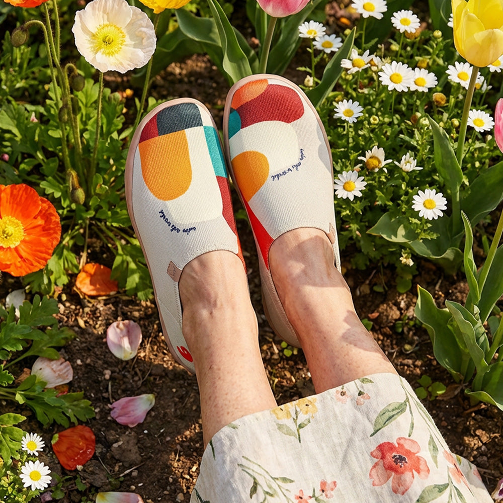 Hold That Color Toledo Women