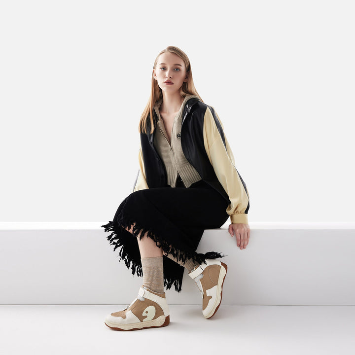 Cedar White Brown Women