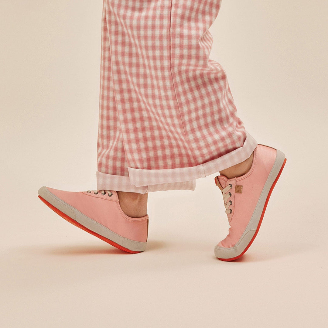 UIN Footwear Women Cherry Blossom Pink Formentera III Women Canvas loafers