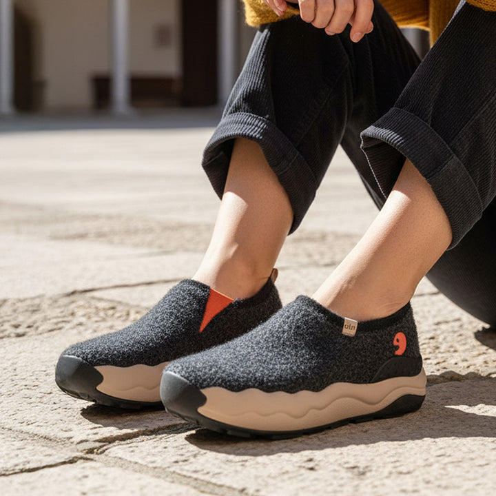 Bouncing Black Toledo XI Women