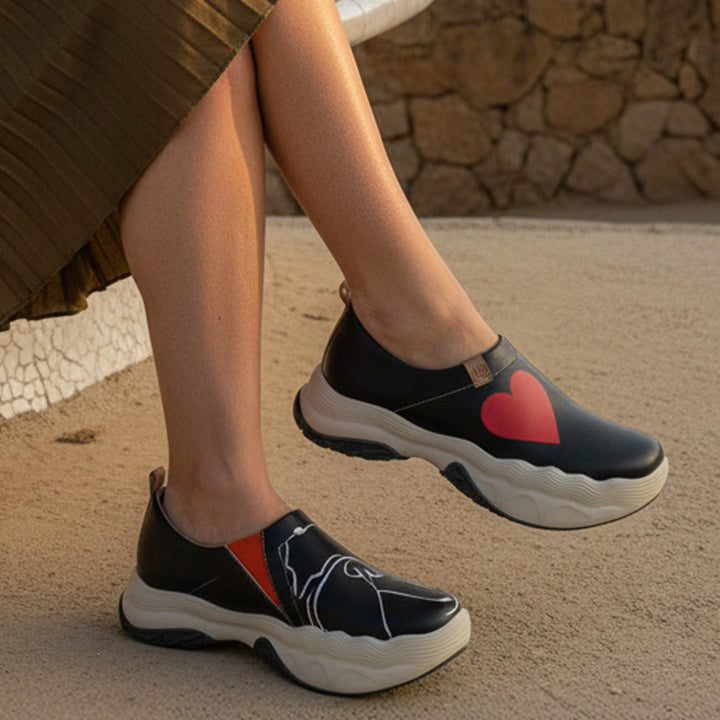 Lovely Myna Toledo V Women